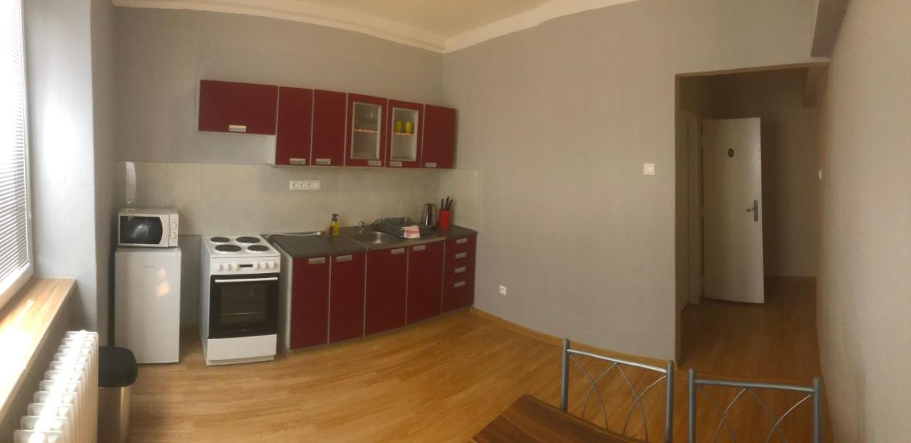 Apartman Bea, Snp 12 Velky Krtis Apartment Exterior photo